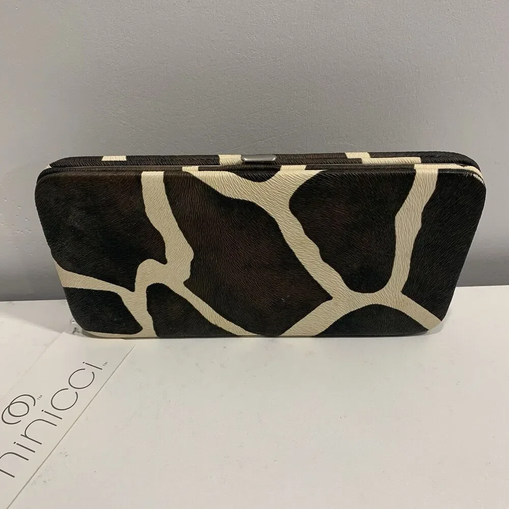 Minicci Hard Case Clutch Wallet Checkbook Credit Card Giraffe Print Brand New